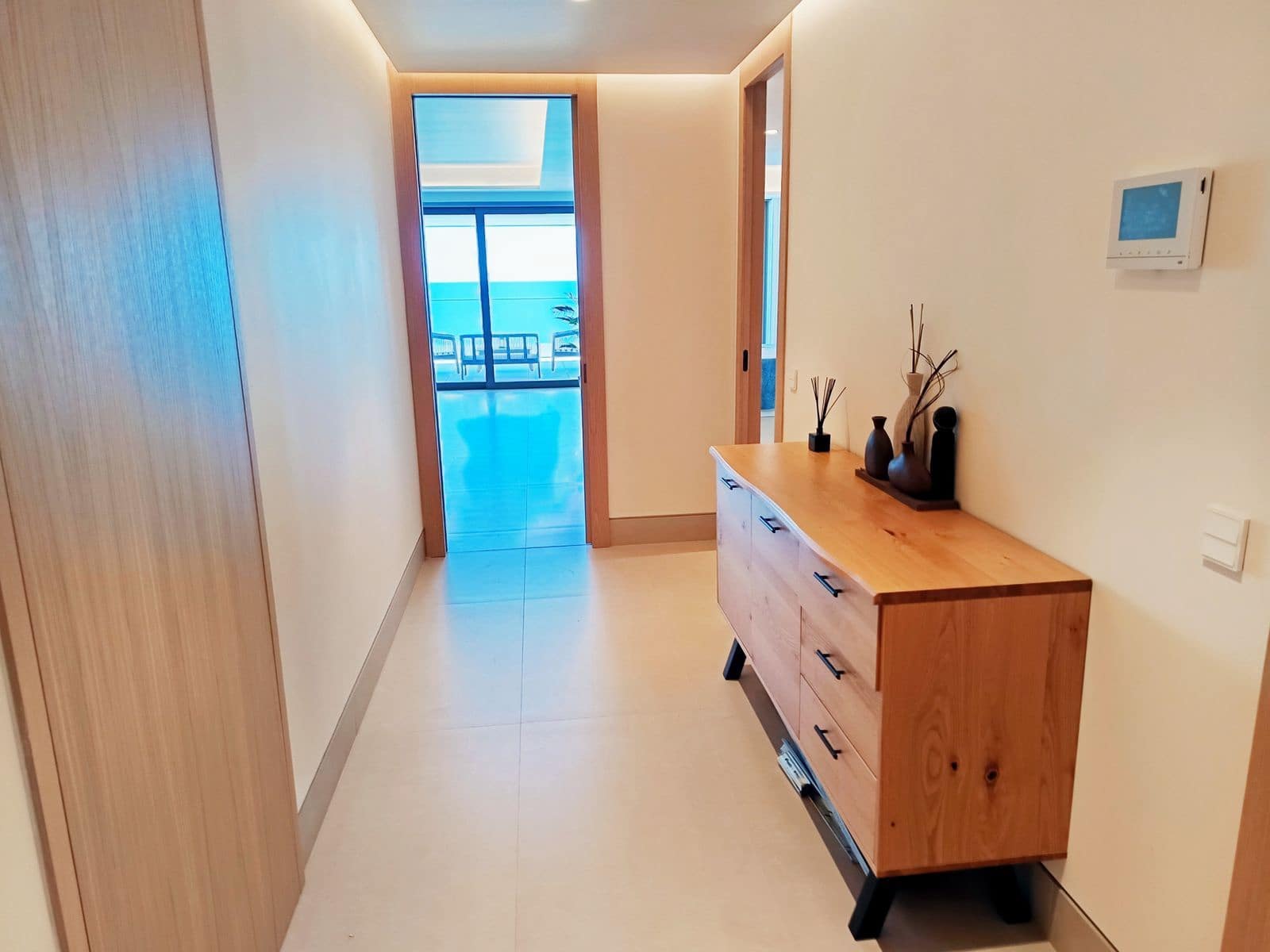 3 soveværelse Lejlighed til salg i Malaga by - € 1.950.000 (Ref: 9910660)