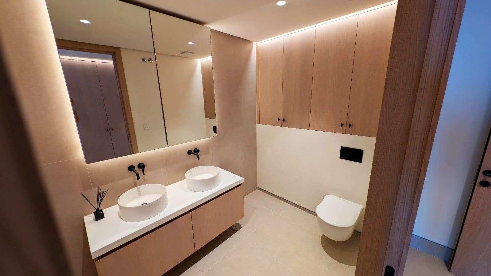 3 soveværelse Lejlighed til salg i Malaga by - € 1.950.000 (Ref: 9910660)