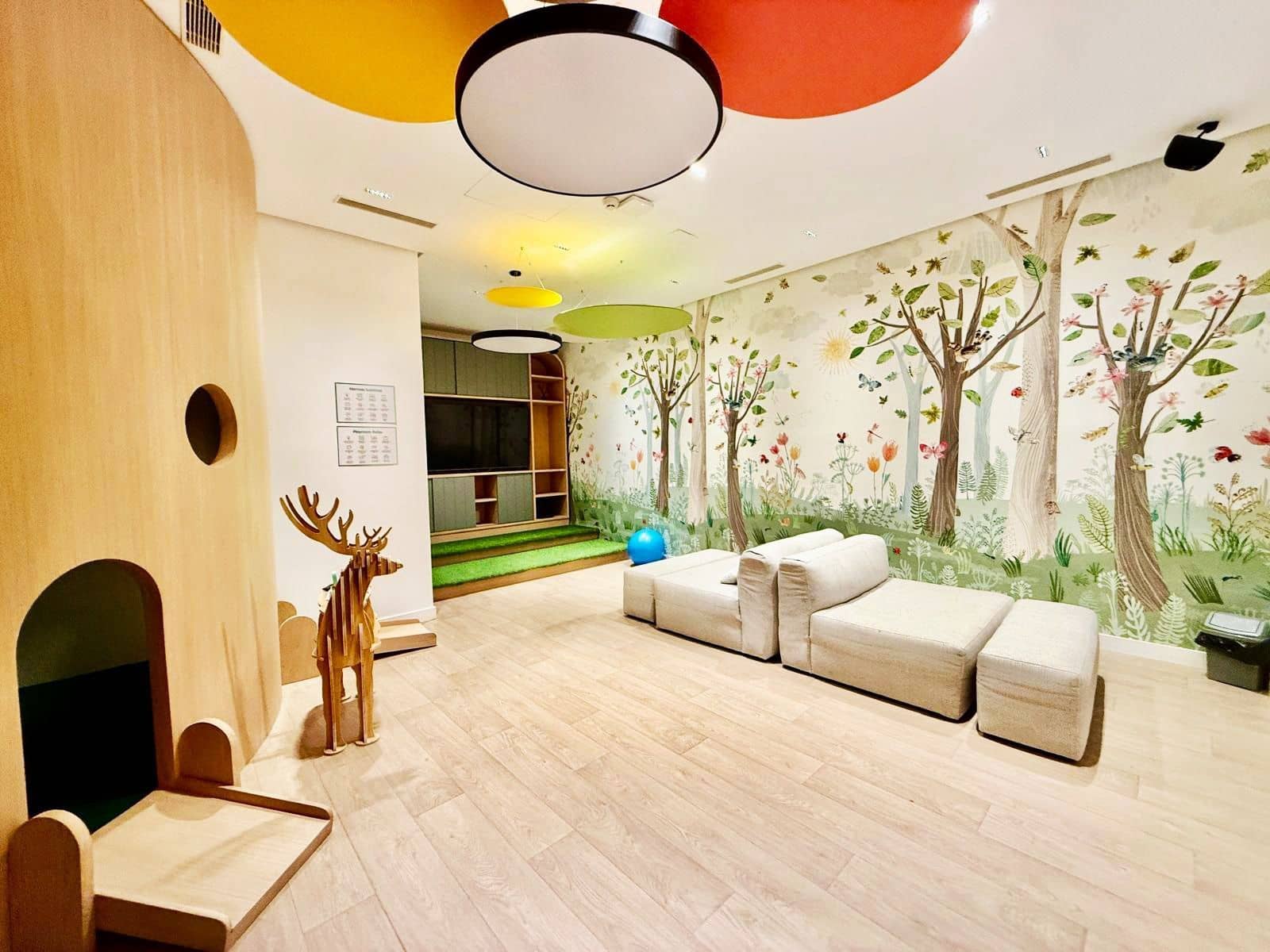 3 soveværelse Lejlighed til salg i Malaga by - € 1.950.000 (Ref: 9910660)