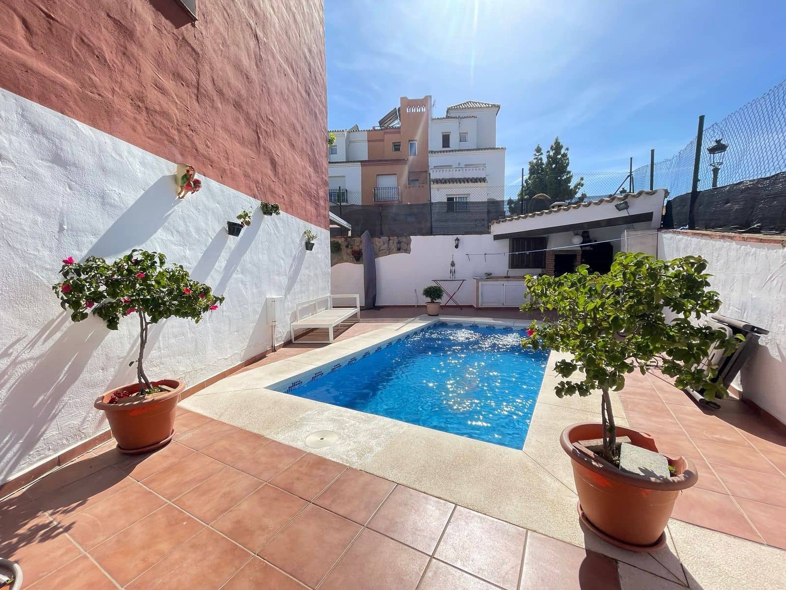 3 sypialnia Dom na sprzedaż w Estepona - 665 000 € (Ref: 9910662)