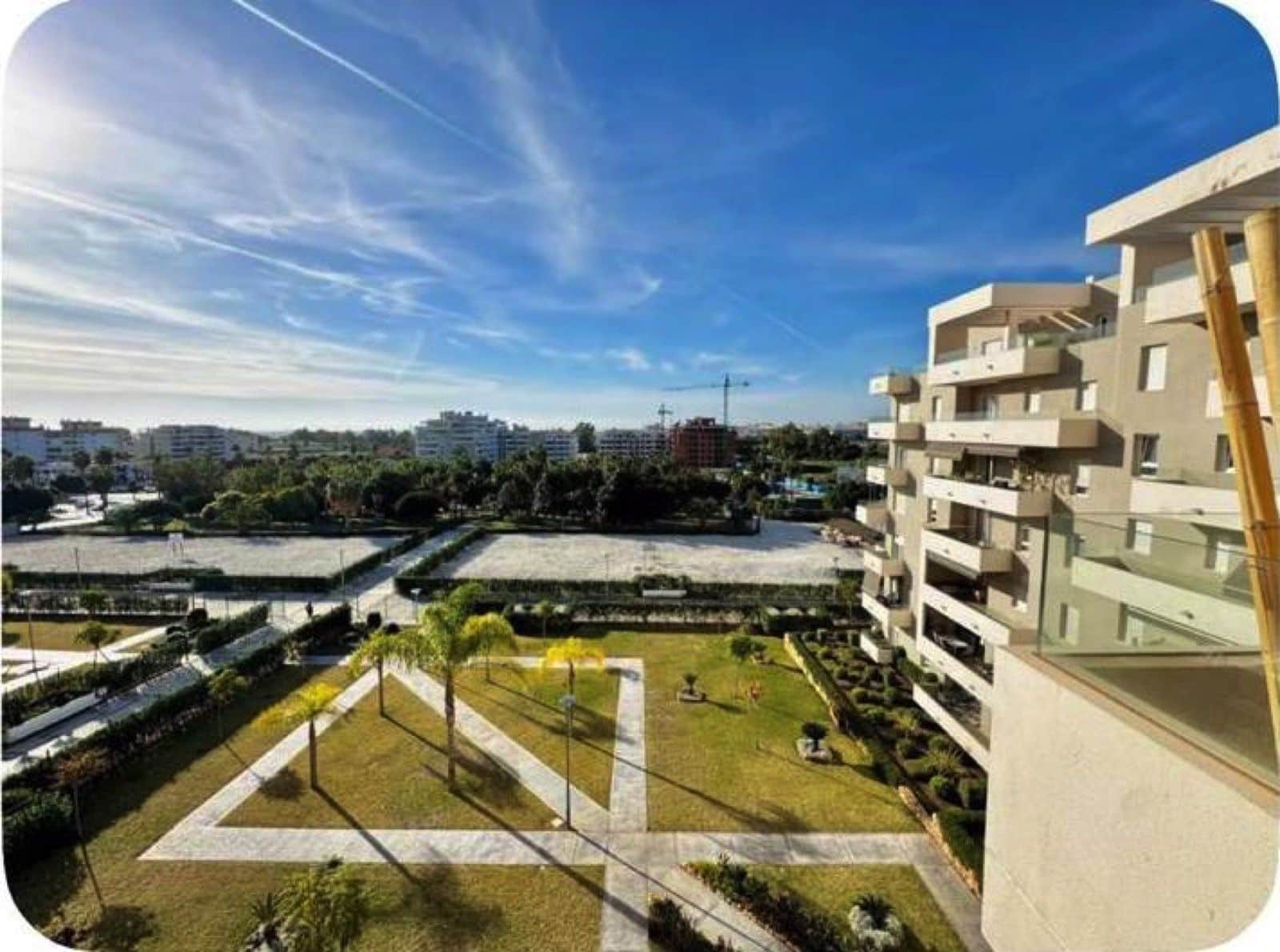 Apartamento de 3 habitaciones en Nueva Andalucia en venta - 499.000 € (Ref: 9910663)