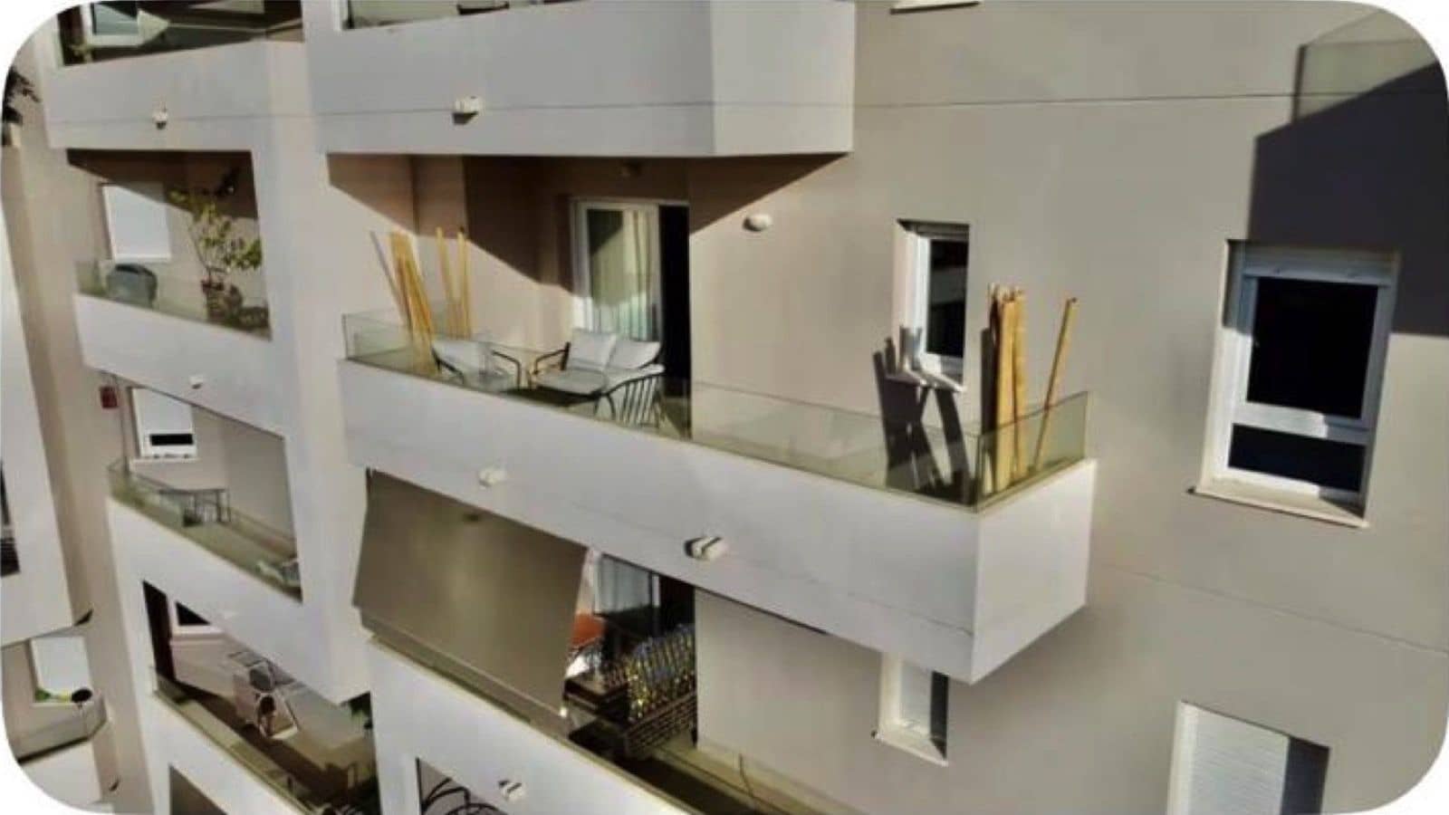Apartamento de 3 habitaciones en Nueva Andalucia en venta - 499.000 € (Ref: 9910663)