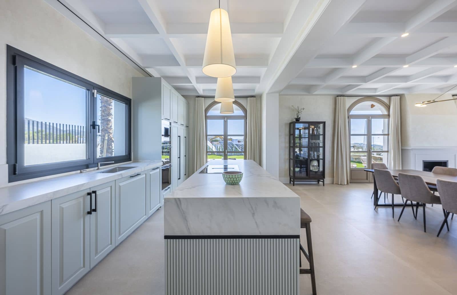 4 slaapkamer Villa te koop in Estepona - € 2.195.000 (Ref: 9910664)