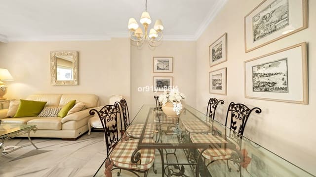 2 soveværelse Lejlighed til salg i Golden Mile, Marbella - € 640.000 (Ref: 9910666)