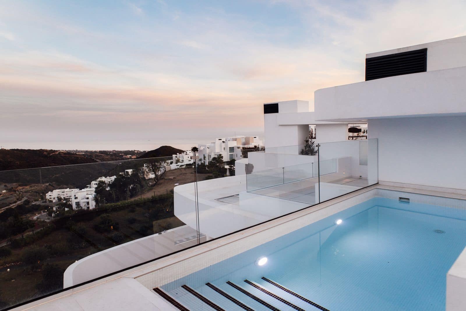 3 Zimmer Penthouse zu verkaufen in Marbella - 1.995.000 € (Ref: 9910667)