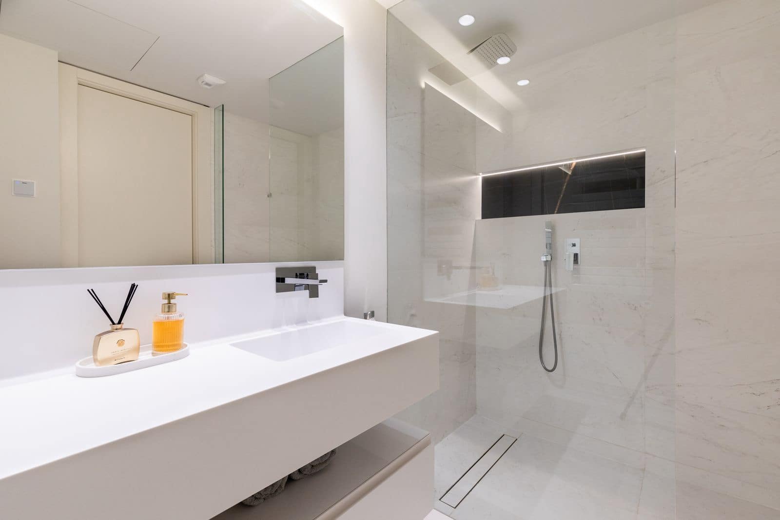 3 Zimmer Penthouse zu verkaufen in Marbella - 1.995.000 € (Ref: 9910667)
