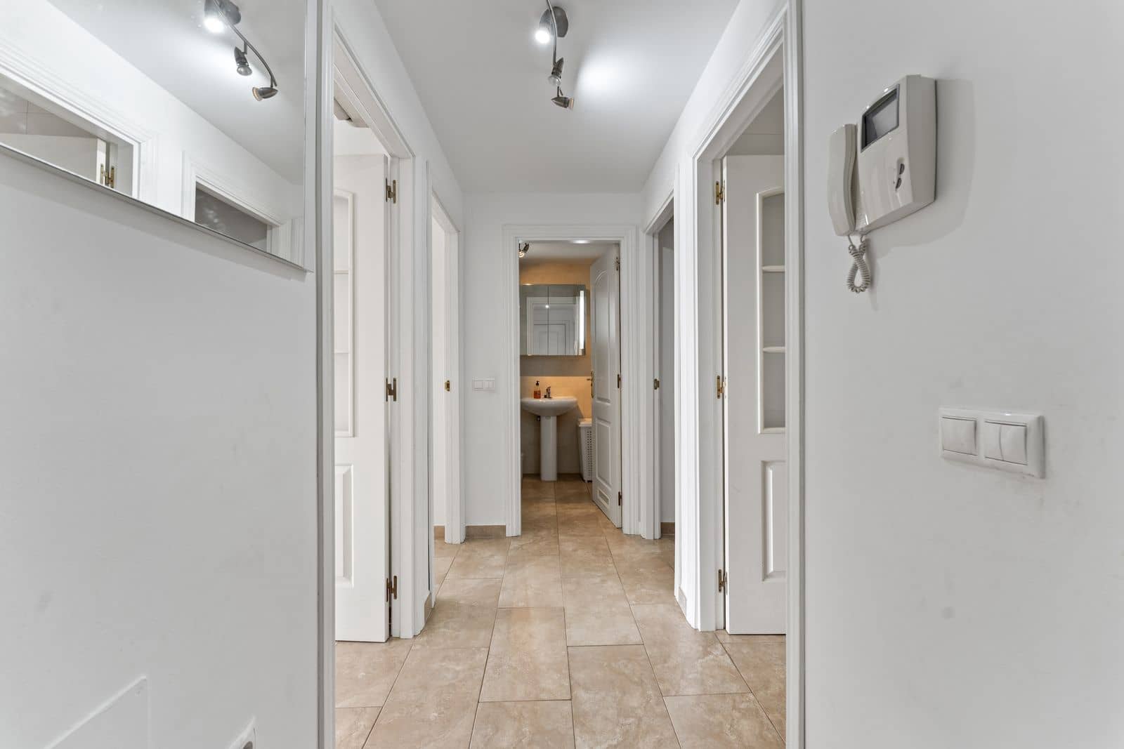 2 slaapkamer Appartement te koop in Benalmadena - € 540.000 (Ref: 9910668)