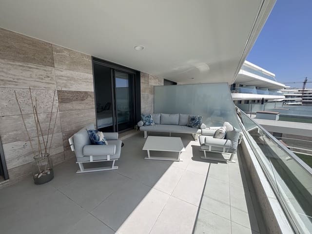 3 bedroom Apartment for sale in Selwo, Estepona - € 995,000 (Ref: 9910671)