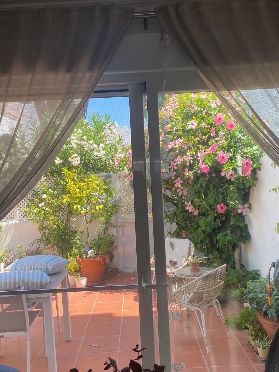 3 chambre Villa/Maison Semi-Mitoyenne à vendre à Bahia de Casares - 670 000 € (Ref: 9910672)