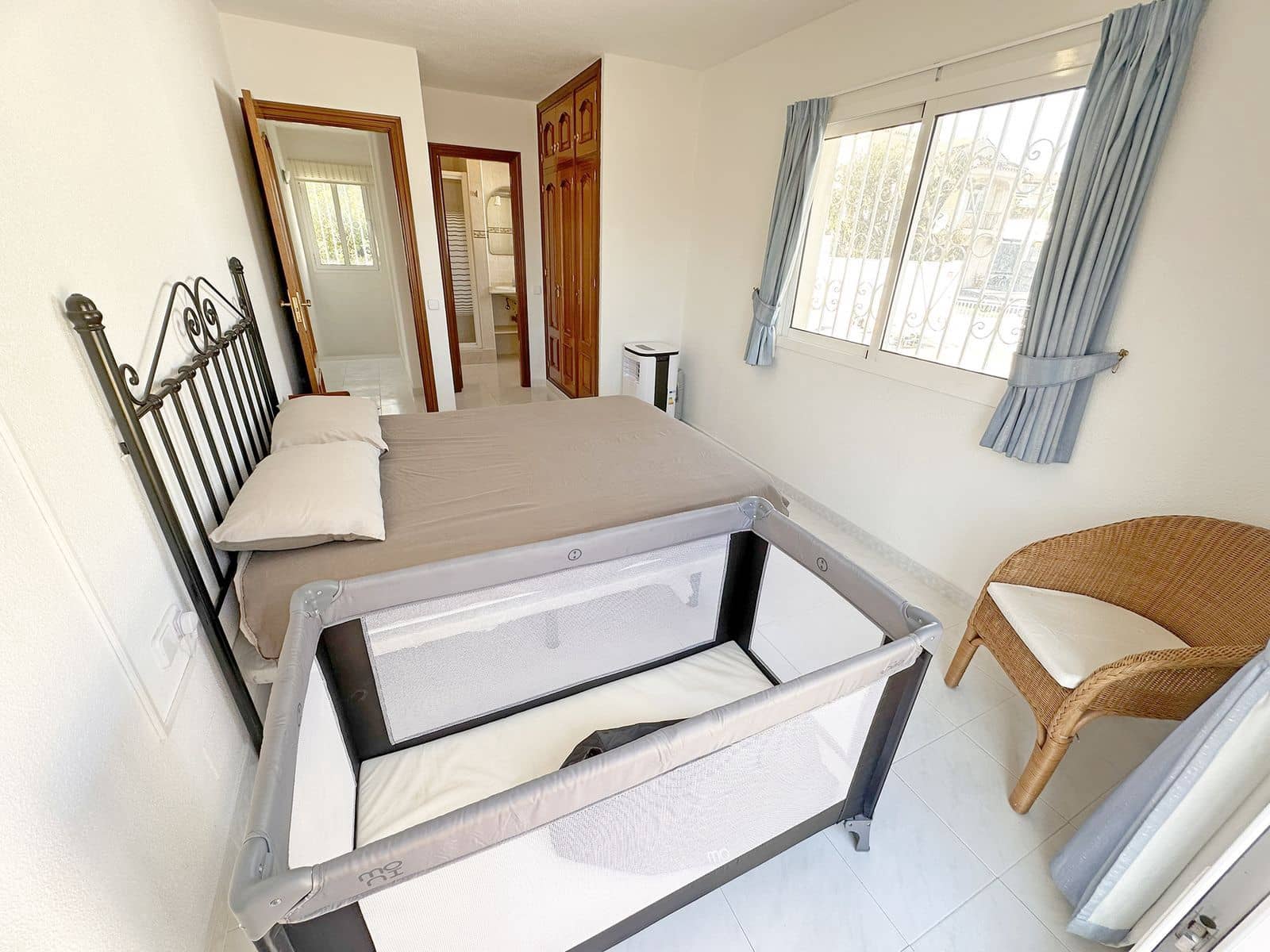 4 sovrum Villa till salu i Mijas Costa - 650 000 € (Ref: 9910673)