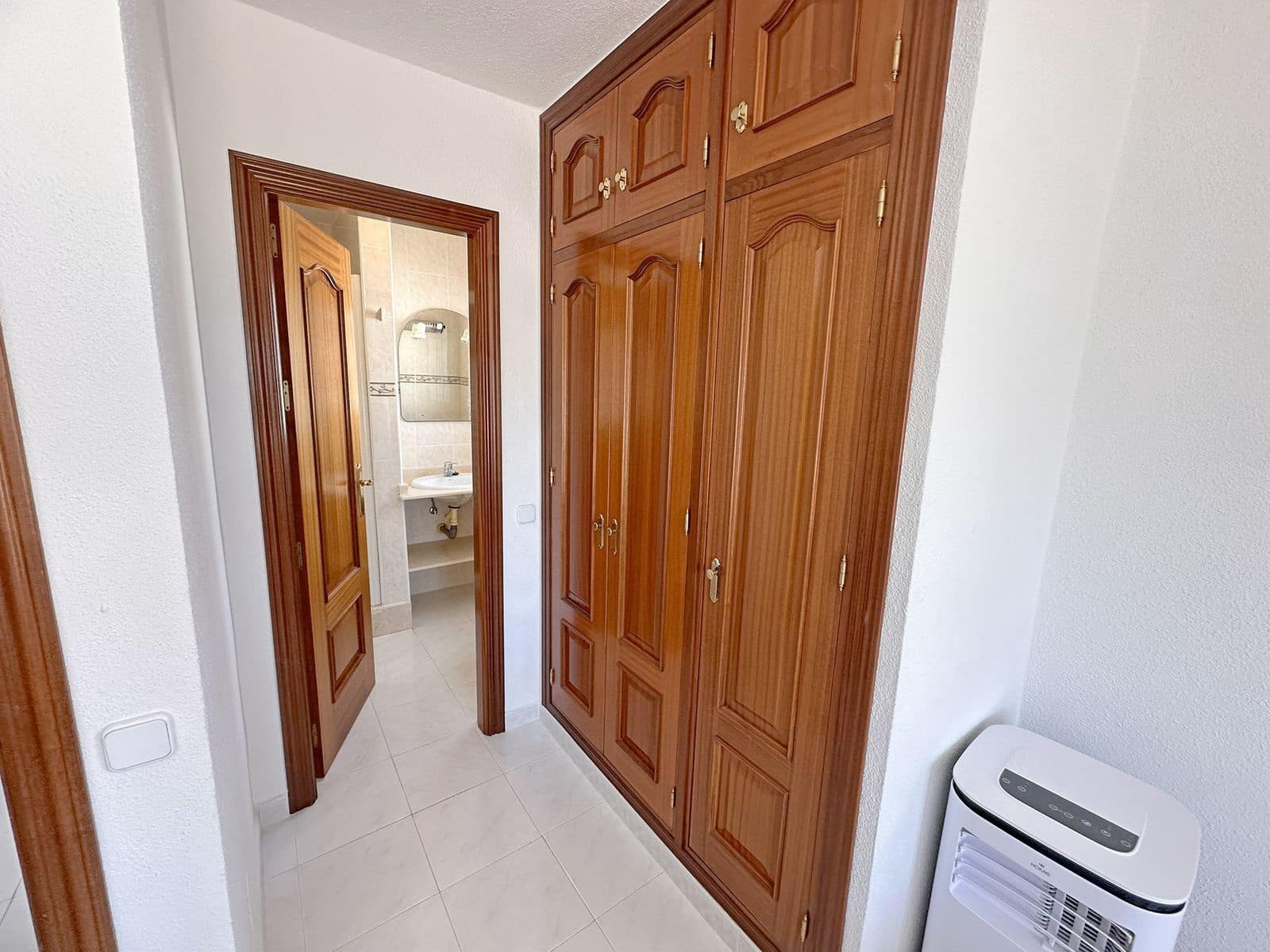 4 sovrum Villa till salu i Mijas Costa - 650 000 € (Ref: 9910673)