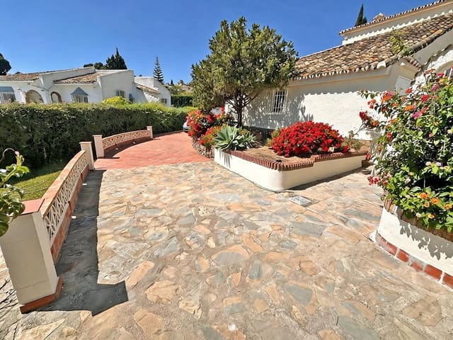 4 sovrum Villa till salu i Mijas Costa, Mijas - 650 000 € (Ref: 9910673)