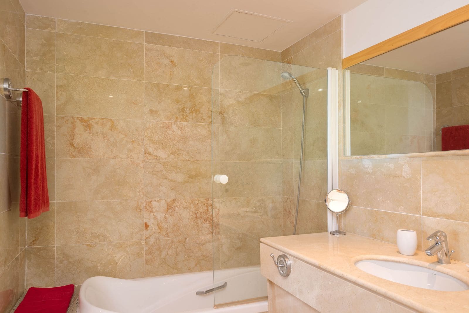 3 chambre Appartement à vendre à Los Monteros - 495 000 € (Ref: 9910675)