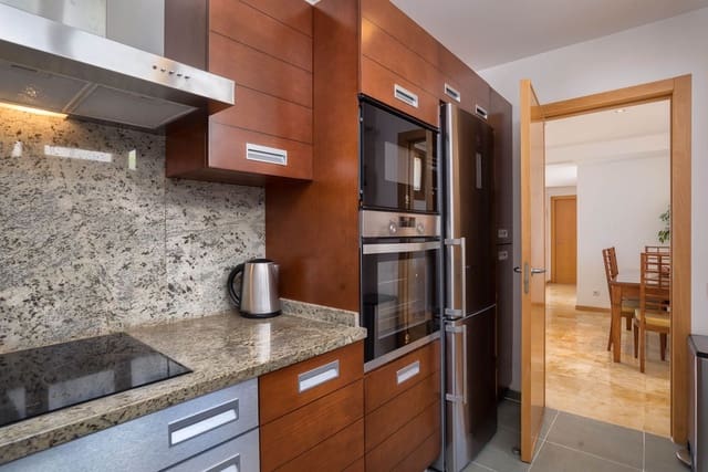 3 chambre Appartement à vendre à Los Monteros, Marbella - 495 000 € (Ref: 9910675)