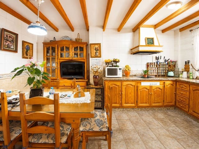 3 sypialnia Dom na sprzedaż w Estepona - 570 000 € (Ref: 9910676)