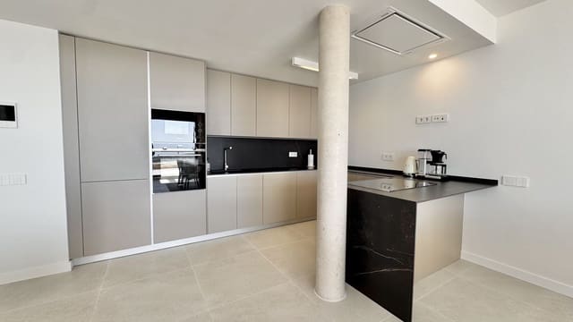 3 quarto Penthouse para venda em Selwo, Estepona - 1 495 000 € (Ref: 9910682)