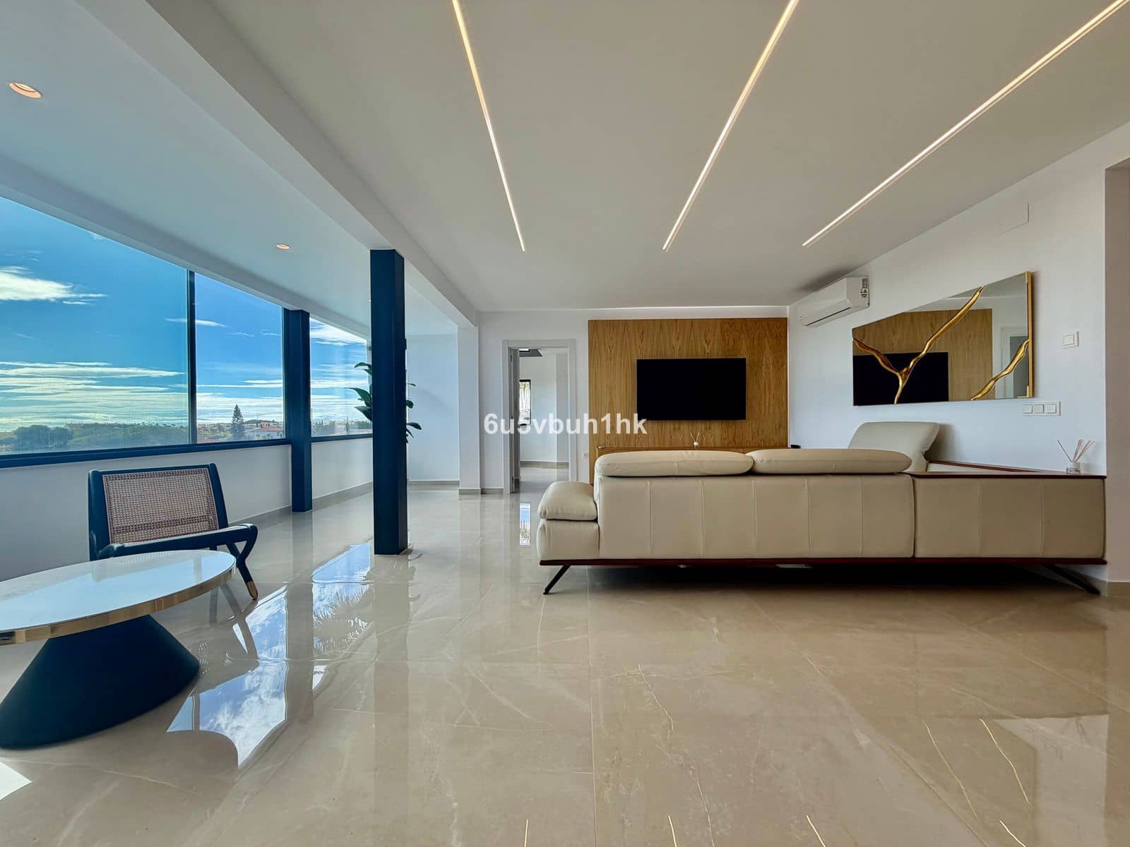 4 Zimmer Villa zu verkaufen in Benalmadena Costa - 1.250.000 € (Ref: 9910683)