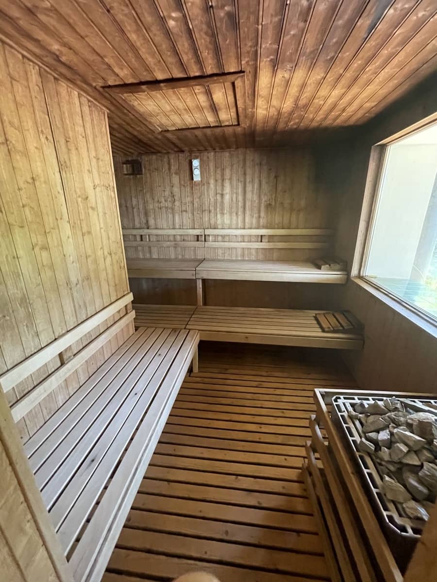 4 makuuhuone Kattohuoneisto myytävänä paikassa Benahavis - 1 490 000 € (Ref: 9910686)