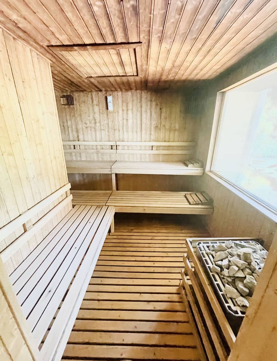 4 makuuhuone Kattohuoneisto myytävänä paikassa Benahavis - 1 490 000 € (Ref: 9910686)