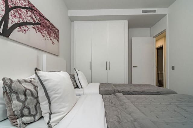 Apartamento de 3 habitaciones en Cancelada, Estepona en venta - 485.000 € (Ref: 9910689)