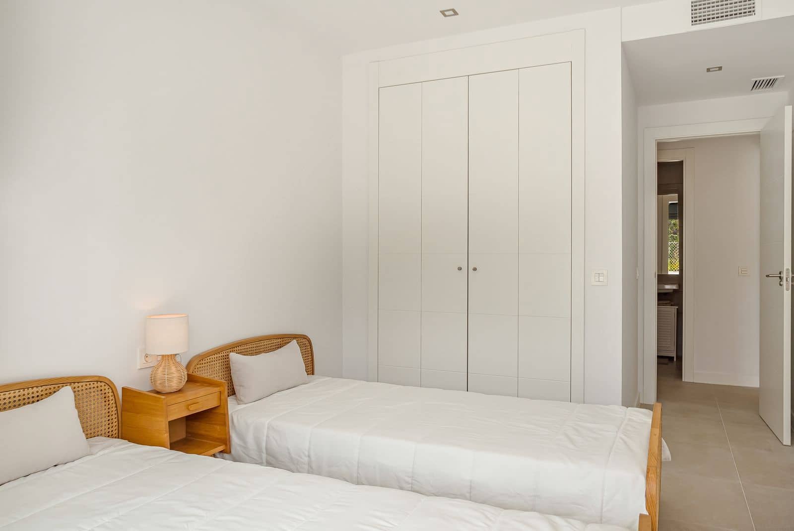2 soveværelse Lejlighed til salg i Mijas Costa - € 465.000 (Ref: 9910690)