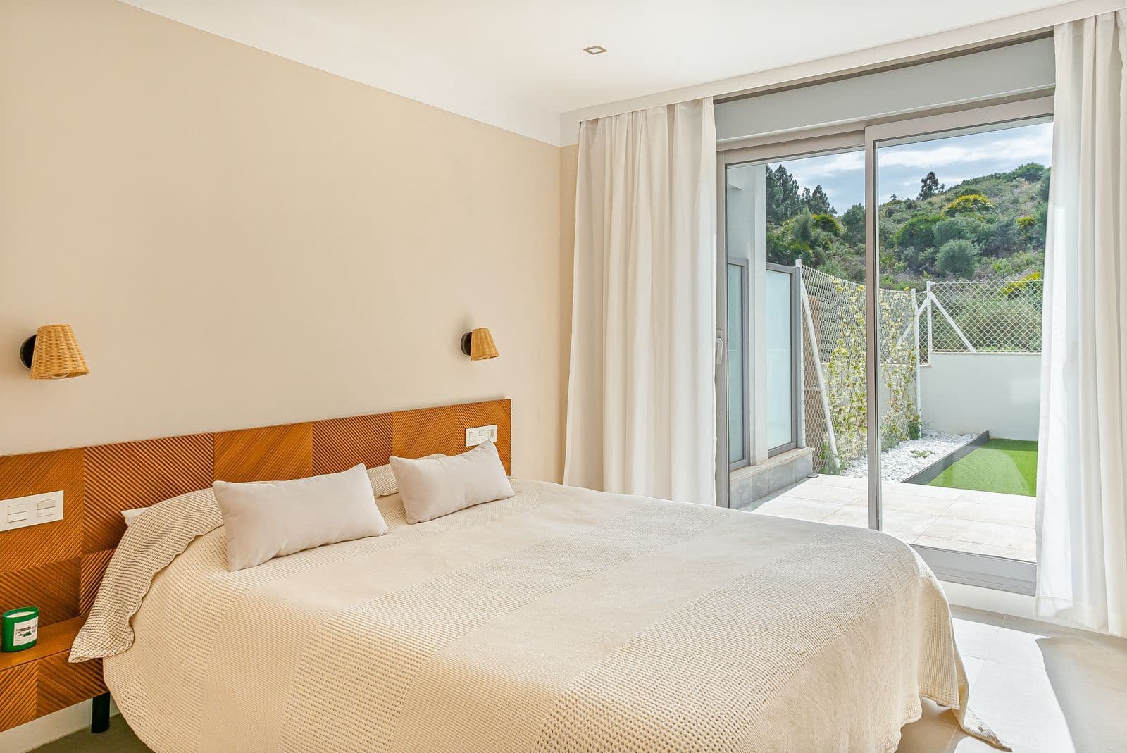 2 soveværelse Lejlighed til salg i Mijas Costa - € 465.000 (Ref: 9910690)