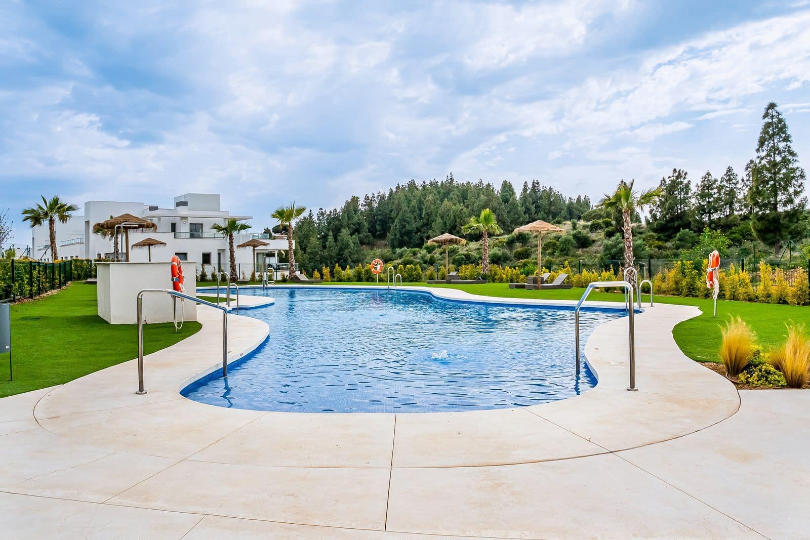 2 soveværelse Lejlighed til salg i Mijas Costa - € 465.000 (Ref: 9910690)