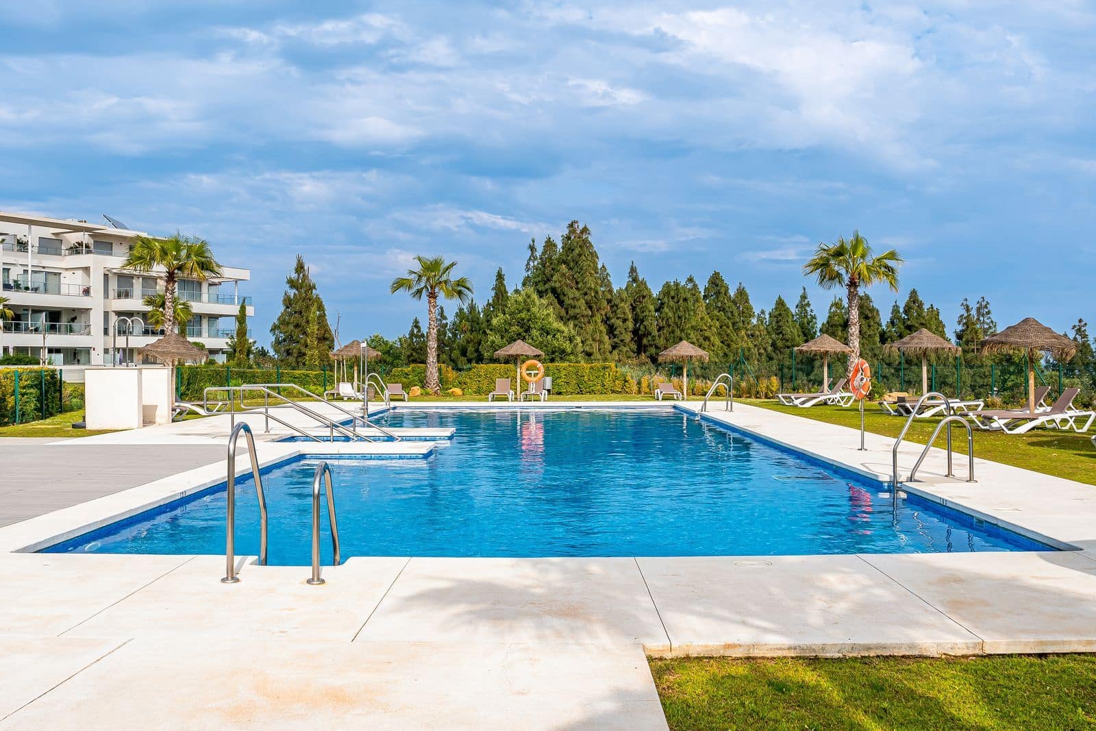 2 soveværelse Lejlighed til salg i Mijas Costa - € 465.000 (Ref: 9910690)