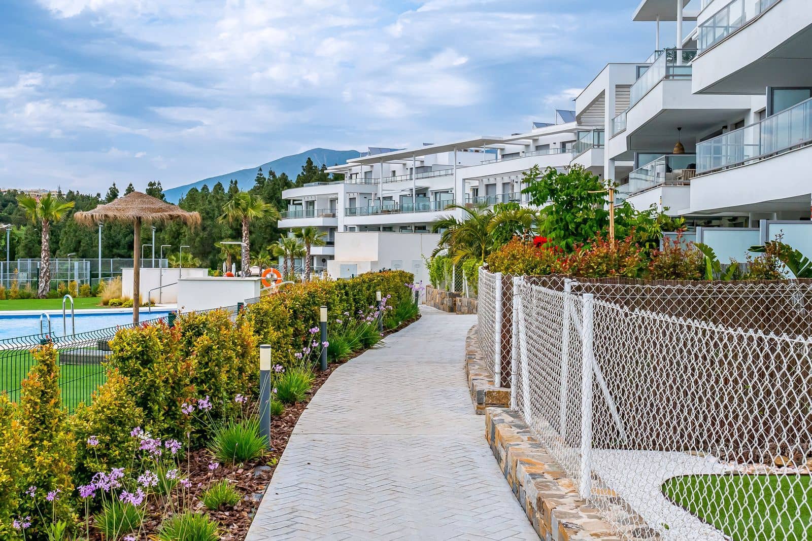 2 soveværelse Lejlighed til salg i Mijas Costa - € 465.000 (Ref: 9910690)