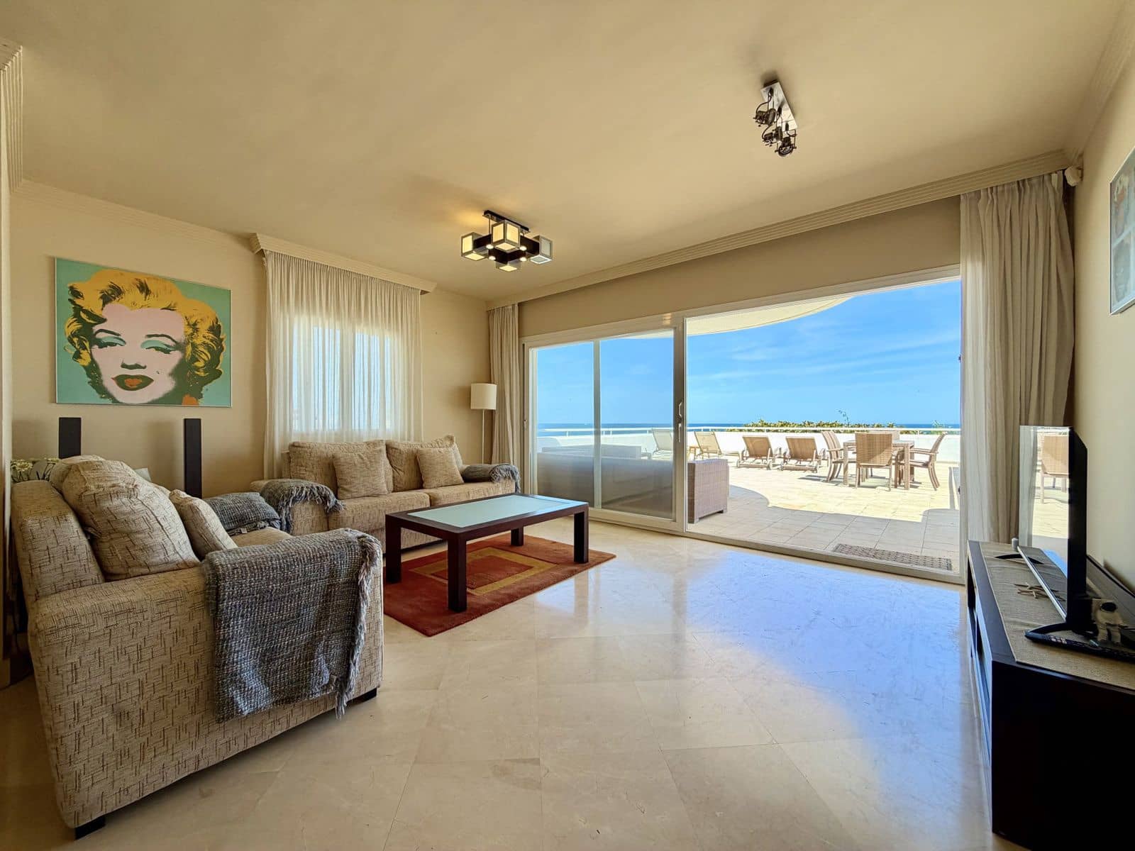 2 Zimmer Apartment zu verkaufen in Estepona - 545.000 € (Ref: 9910694)