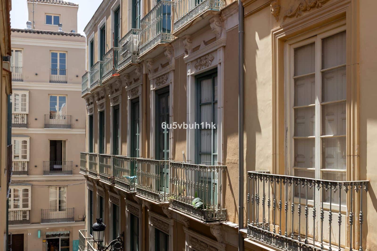 2 bedroom Apartment for sale in Malaga city - € 369,000 (Ref: 9910695)