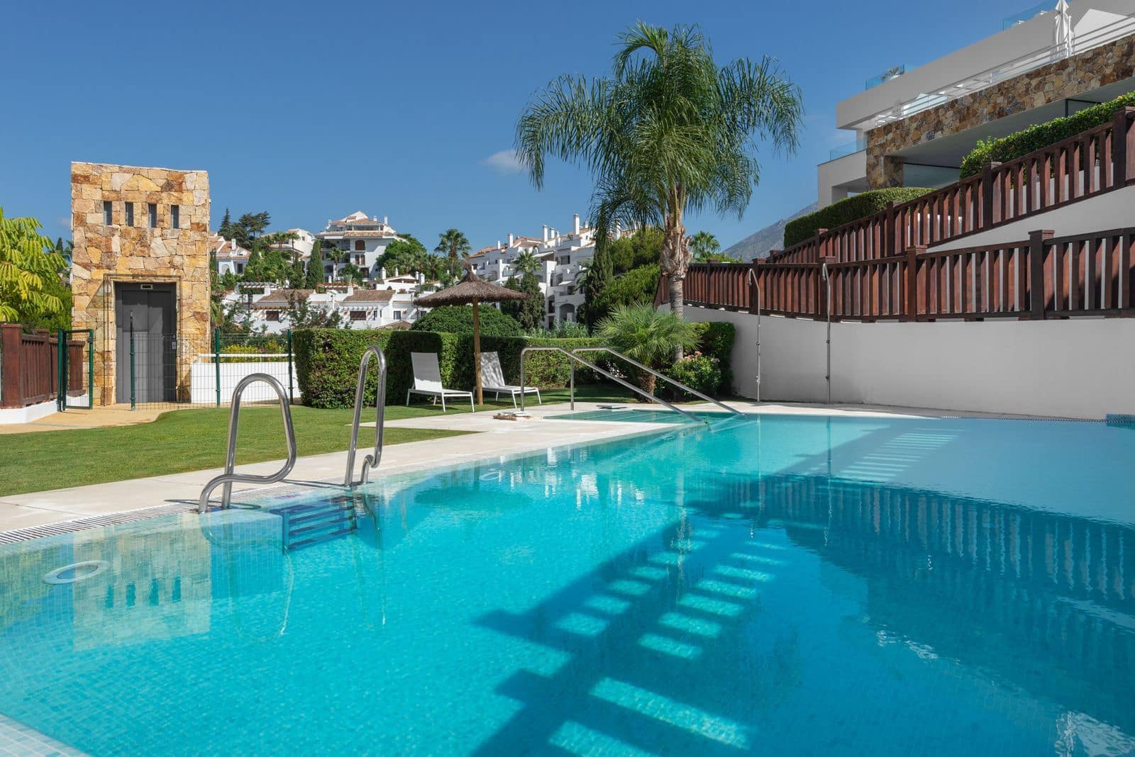 3 soverom Hus til salgs i Golden Mile - € 1 795 000 (Ref: 9910698)