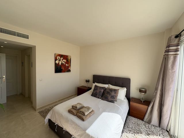3 soveværelse Penthouse til salg i La Quinta, Benahavís - € 695.000 (Ref: 9910699)