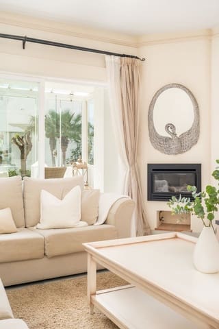 Apartamento de 3 habitaciones en La Cala de Mijas, Mijas en venta - 949.000 € (Ref: 9910702)