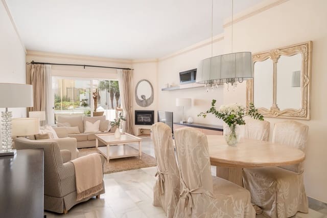 Apartamento de 3 habitaciones en La Cala de Mijas, Mijas en venta - 949.000 € (Ref: 9910702)