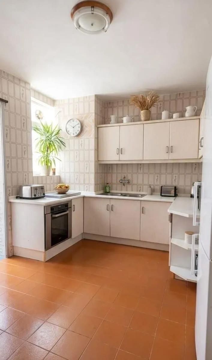3 slaapkamer Appartement te koop in Malaga stad - € 320.000 (Ref: 9910703)