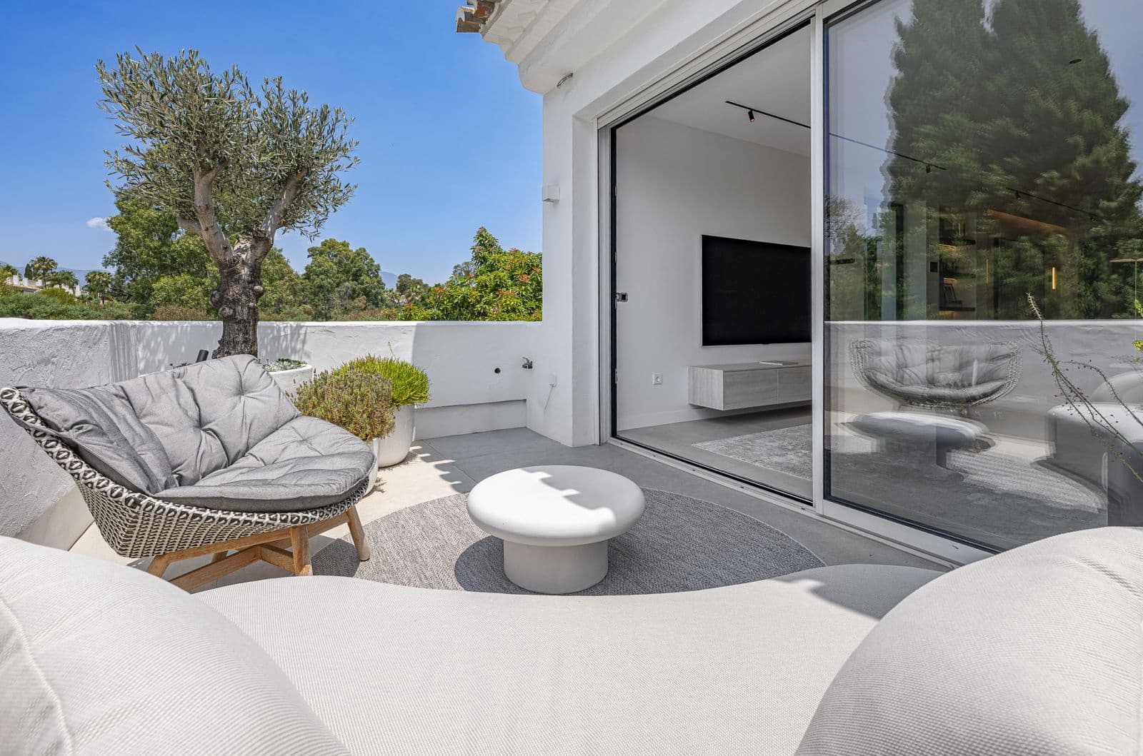 3 slaapkamer Appartement te koop in Puerto Banus - € 1.490.000 (Ref: 9910706)