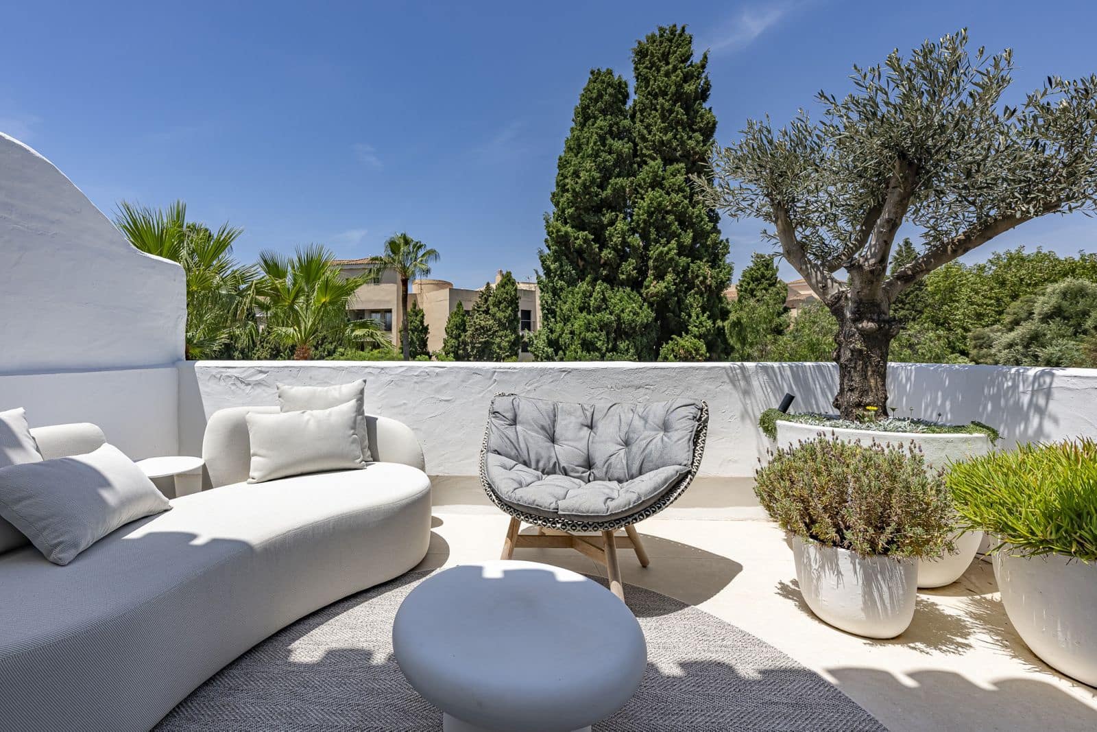 3 slaapkamer Appartement te koop in Puerto Banus - € 1.490.000 (Ref: 9910706)