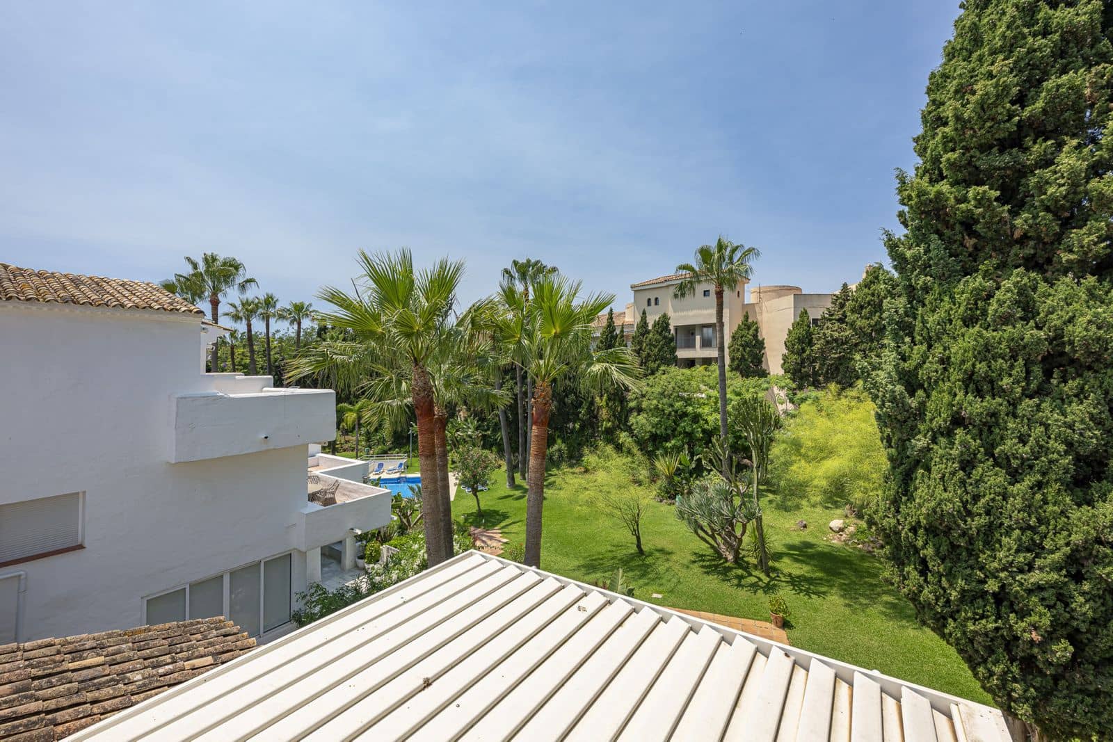 3 slaapkamer Appartement te koop in Puerto Banus - € 1.490.000 (Ref: 9910706)