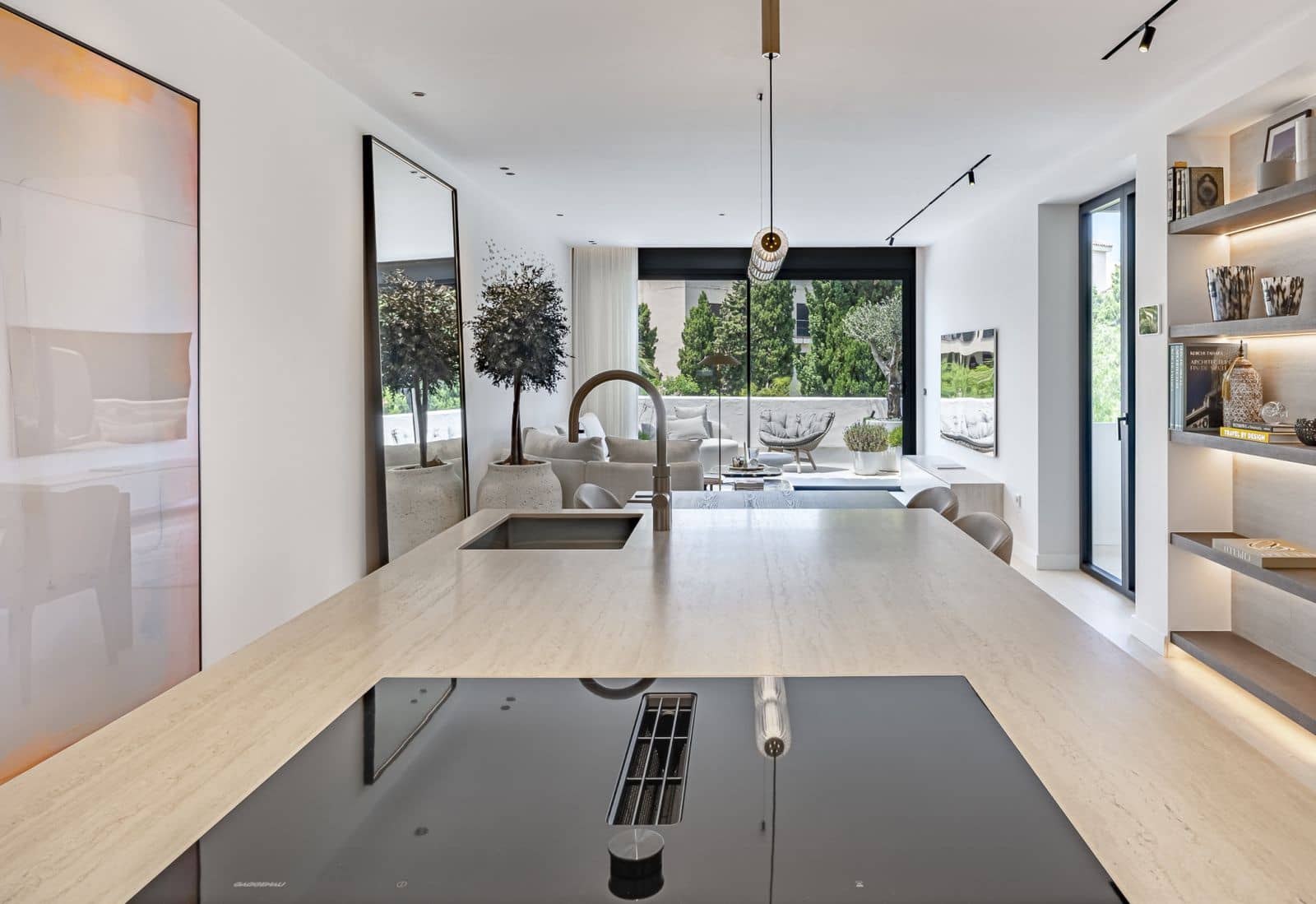 3 slaapkamer Appartement te koop in Puerto Banus - € 1.490.000 (Ref: 9910706)
