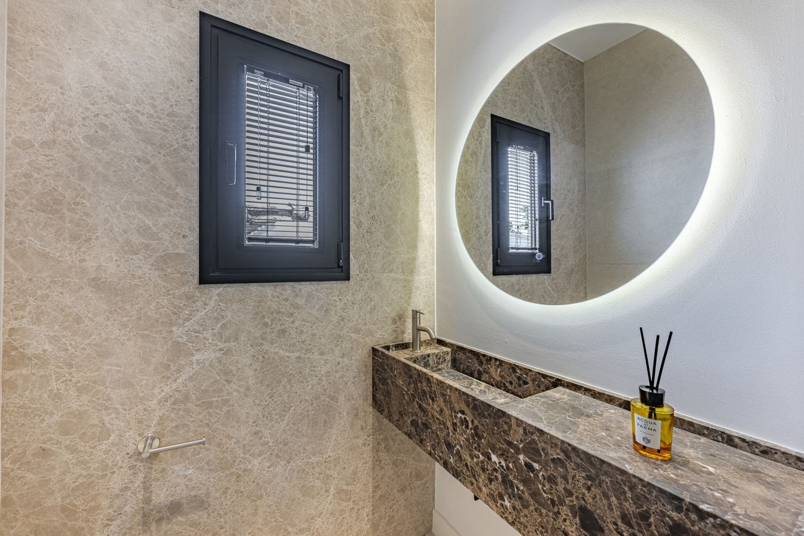 3 slaapkamer Appartement te koop in Puerto Banus - € 1.490.000 (Ref: 9910706)