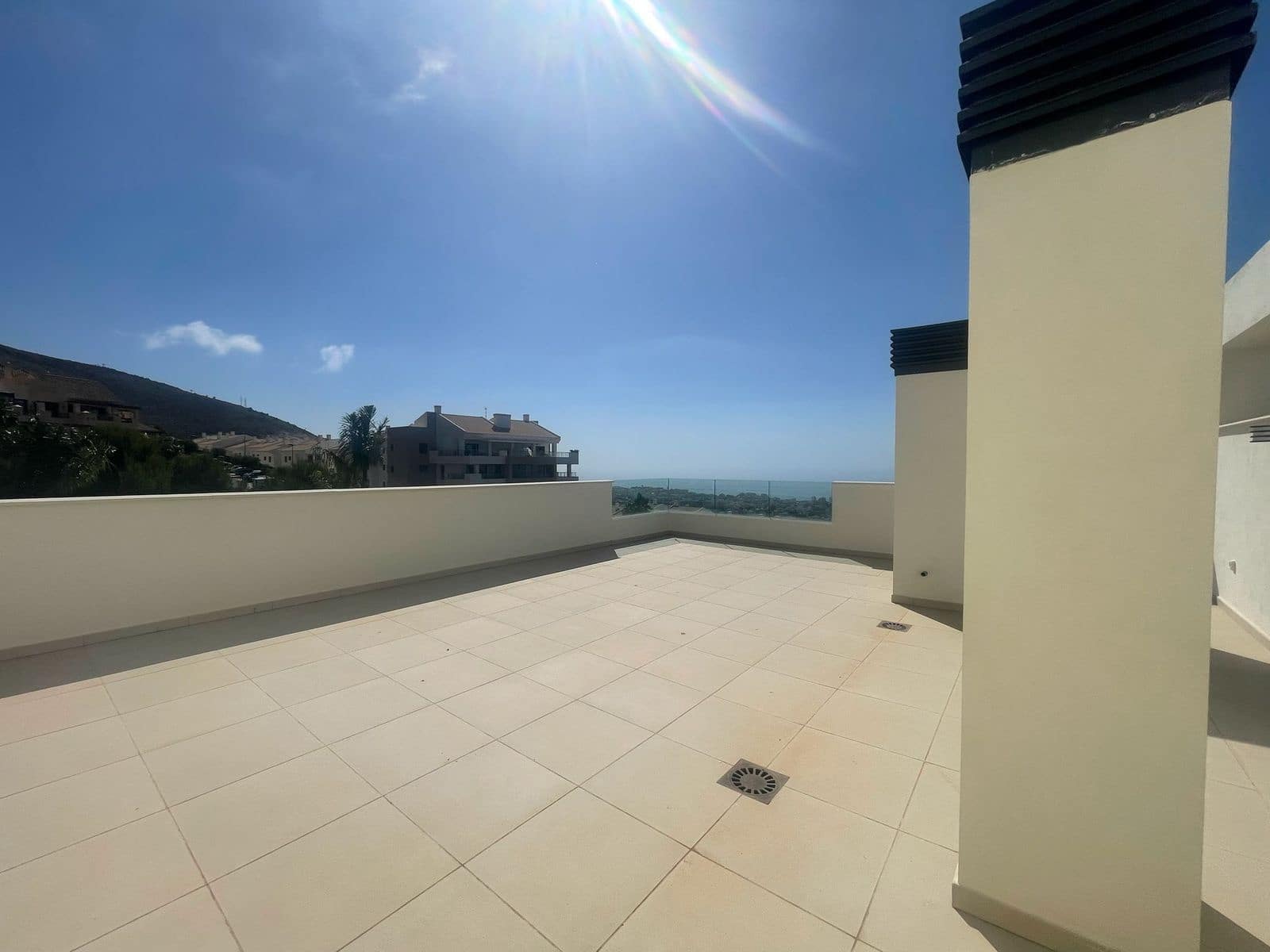 3 soveværelse Penthouse til salg i Benalmadena - € 750.000 (Ref: 9910708)