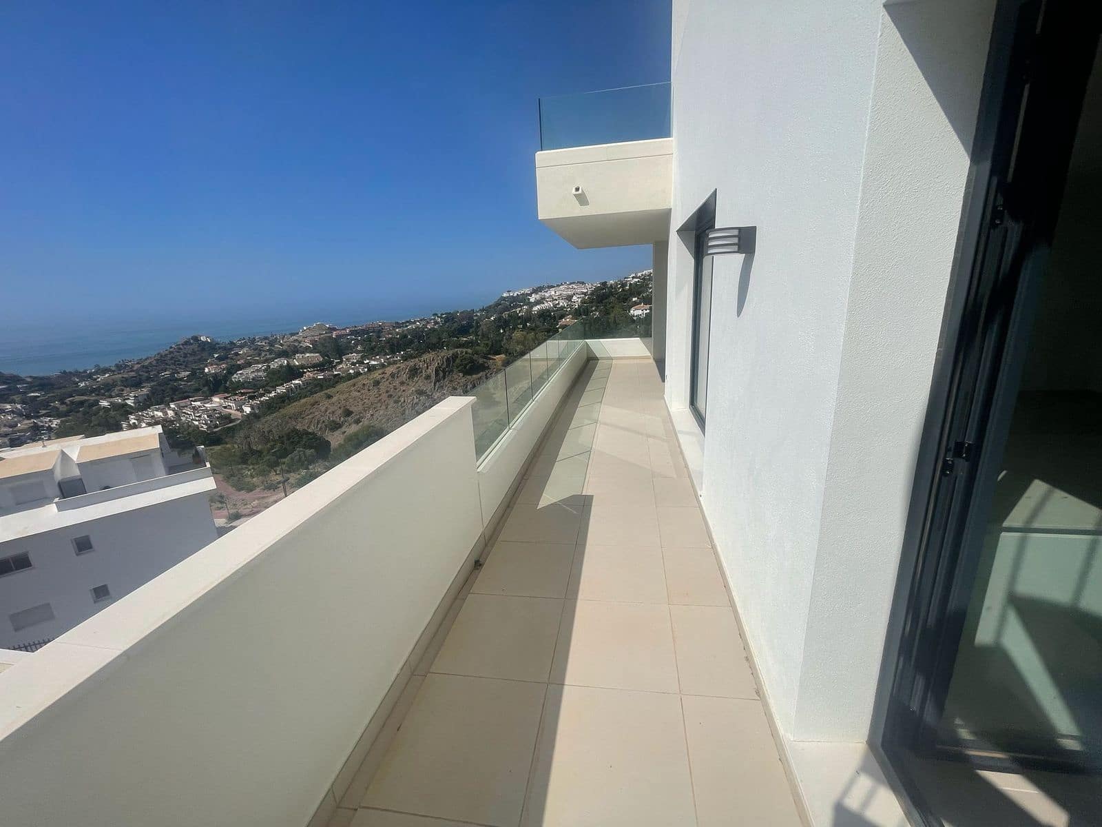 3 soveværelse Penthouse til salg i Benalmadena - € 750.000 (Ref: 9910708)