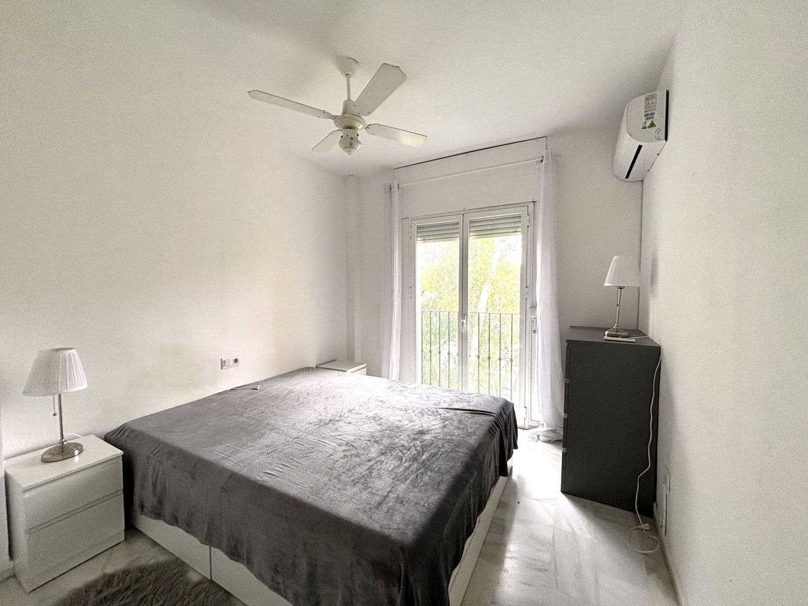 3 sypialnia Penthouse na sprzedaż w Guadalmina - 340 000 € (Ref: 9910711)
