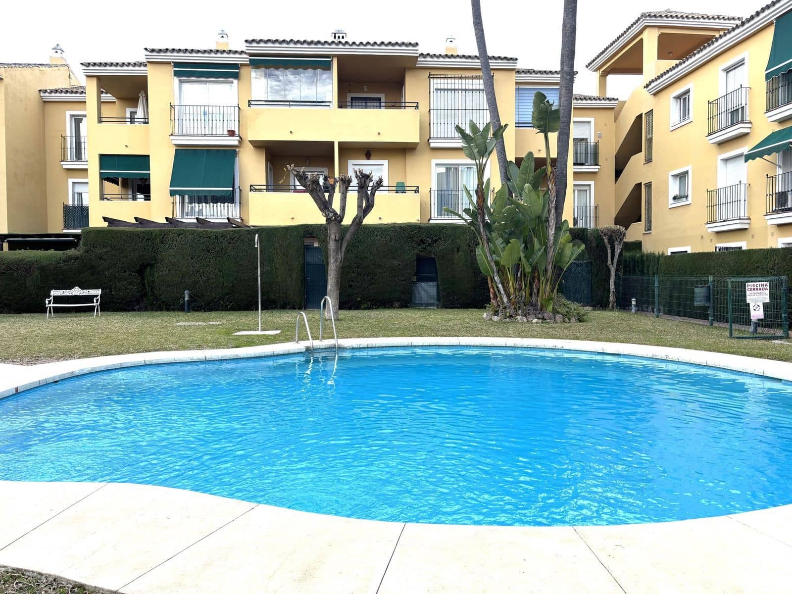 3 sypialnia Penthouse na sprzedaż w Guadalmina - 340 000 € (Ref: 9910711)