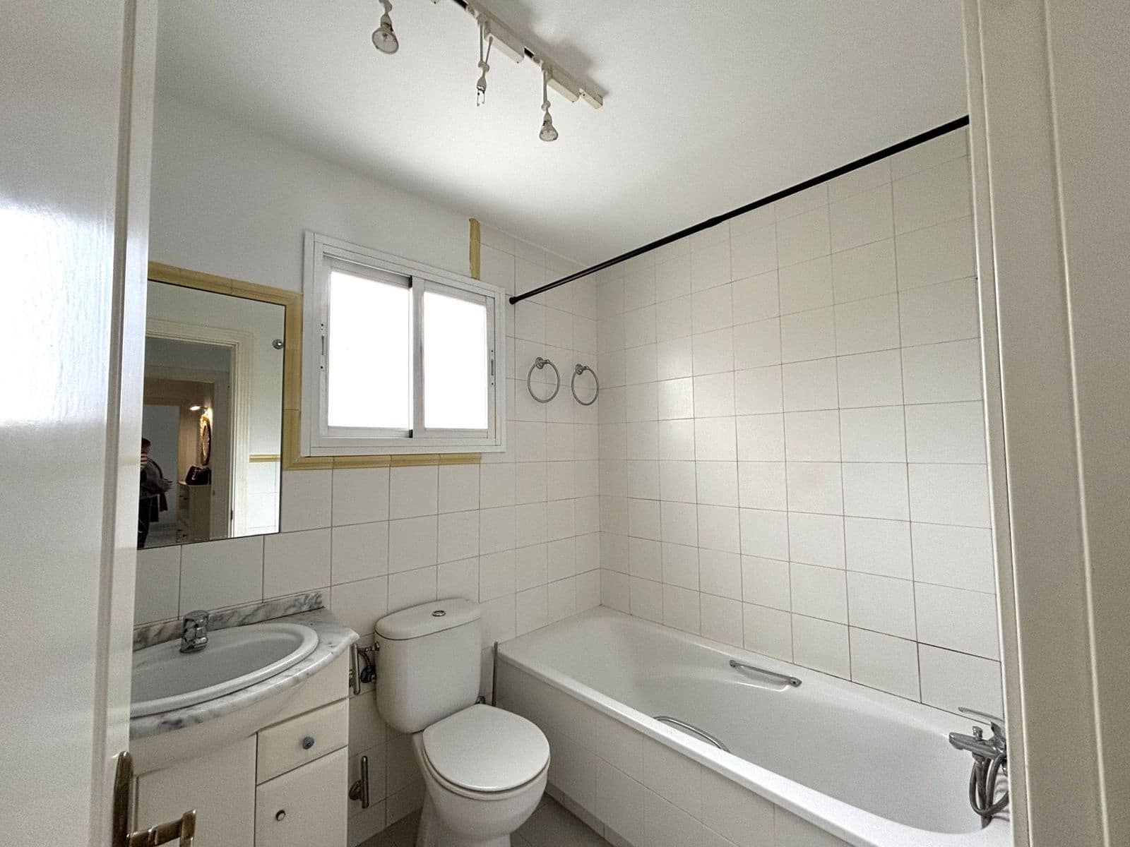 3 sypialnia Penthouse na sprzedaż w Guadalmina - 340 000 € (Ref: 9910711)