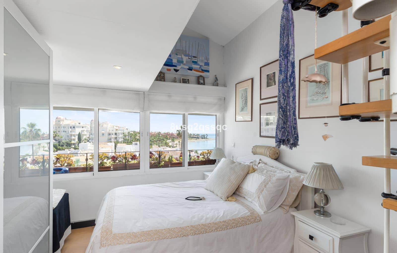 3 quarto Penthouse para venda em Estepona - 420 000 € (Ref: 9910713)