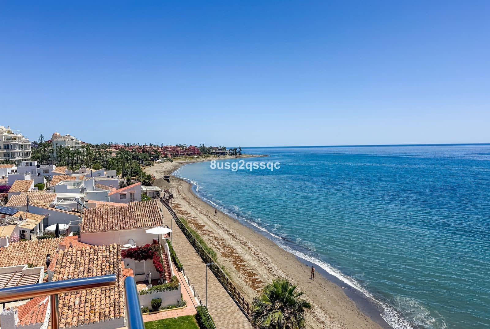 3 quarto Penthouse para venda em Estepona - 420 000 € (Ref: 9910713)