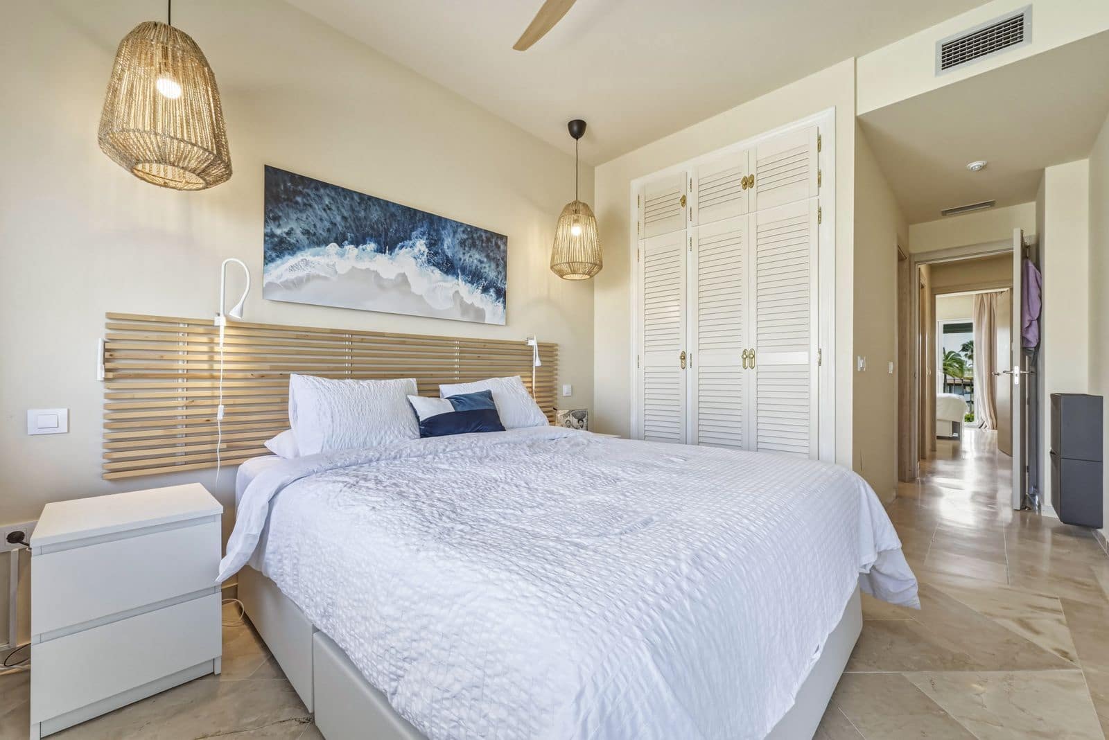 2 slaapkamer Appartement te koop in Estepona - € 545.000 (Ref: 9910717)