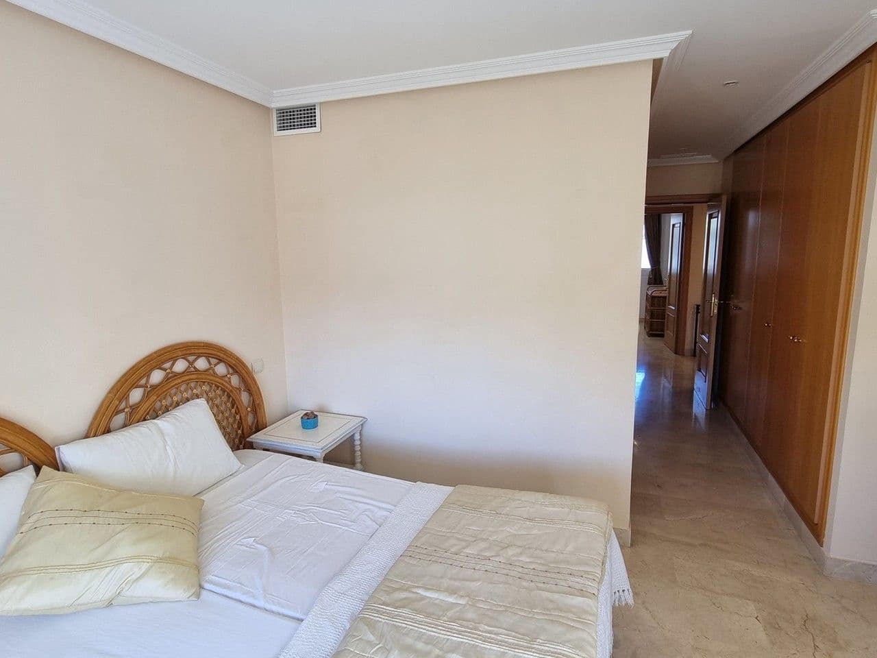 2 Zimmer Penthouse zu verkaufen in New Golden Mile - 420.000 € (Ref: 9910719)